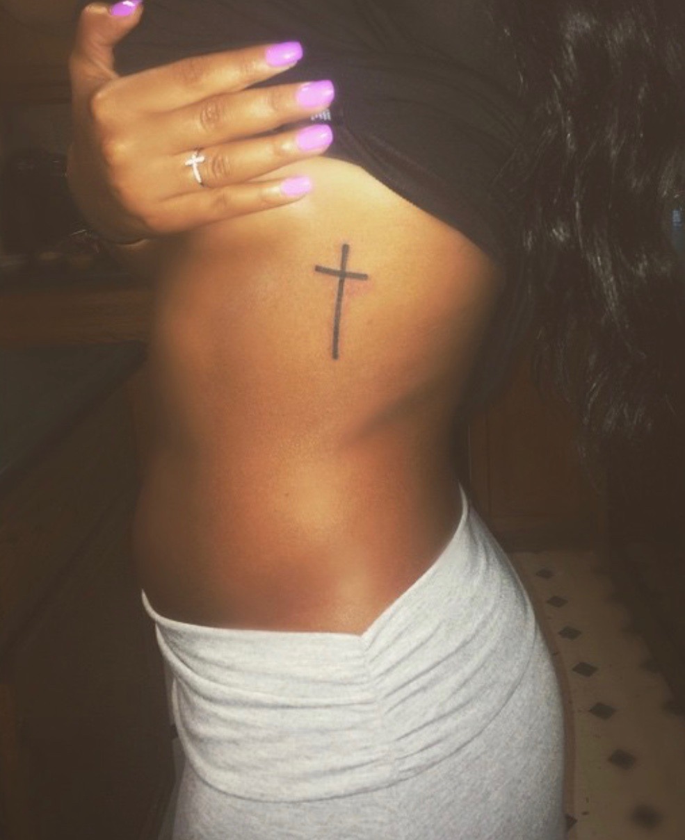 243 Small Tattoo For Ladies That Create Big Impact